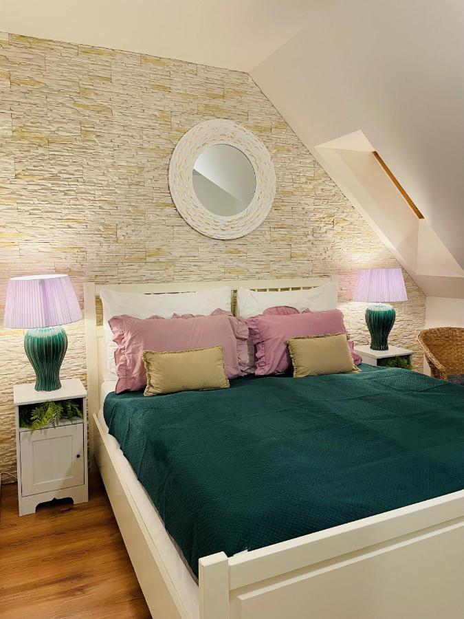 Hotel Marcincak*** Mikulov Buitenkant foto